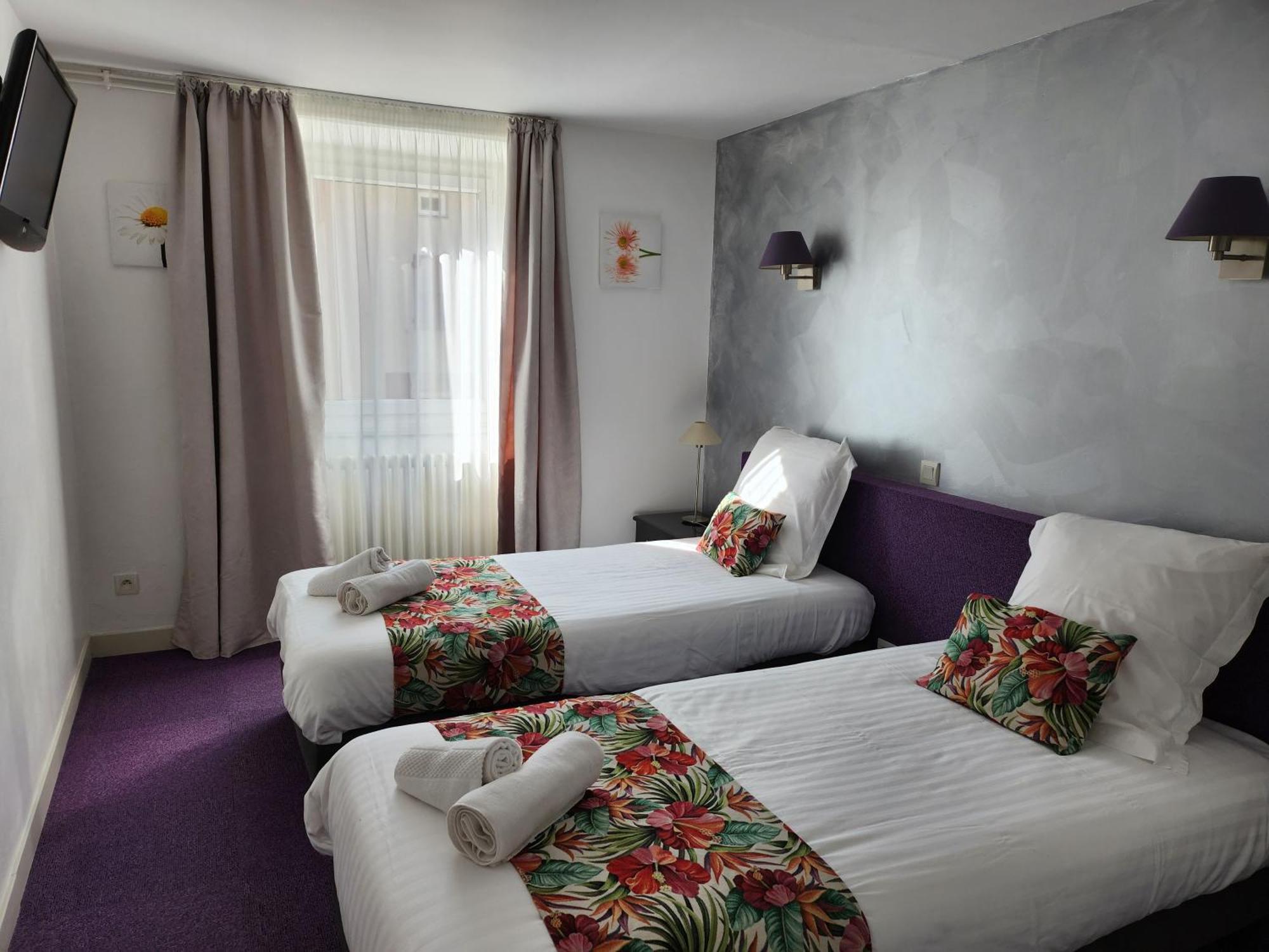 Hotel Des Negociants Lamastre Luaran gambar