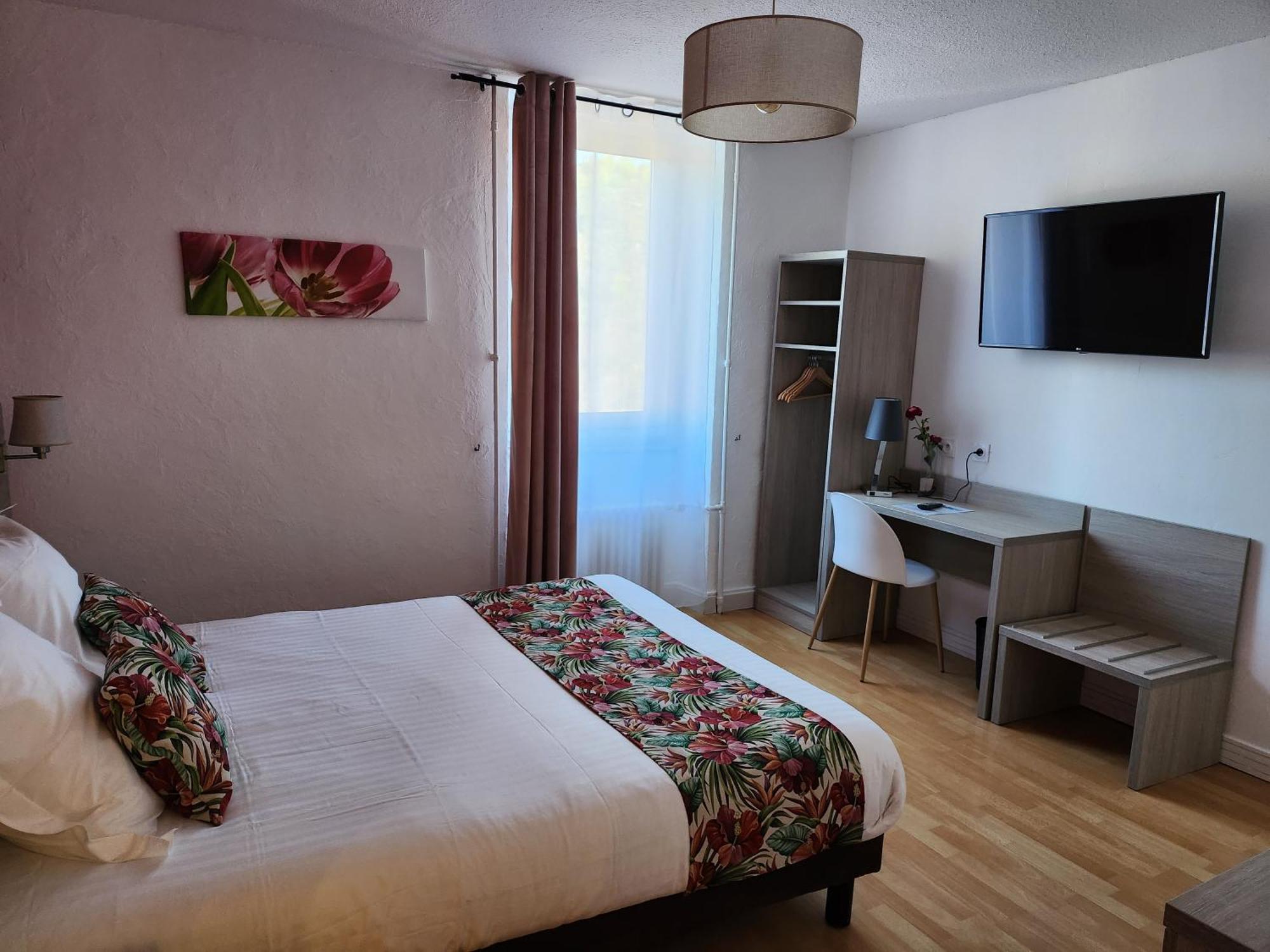 Hotel Des Negociants Lamastre Luaran gambar