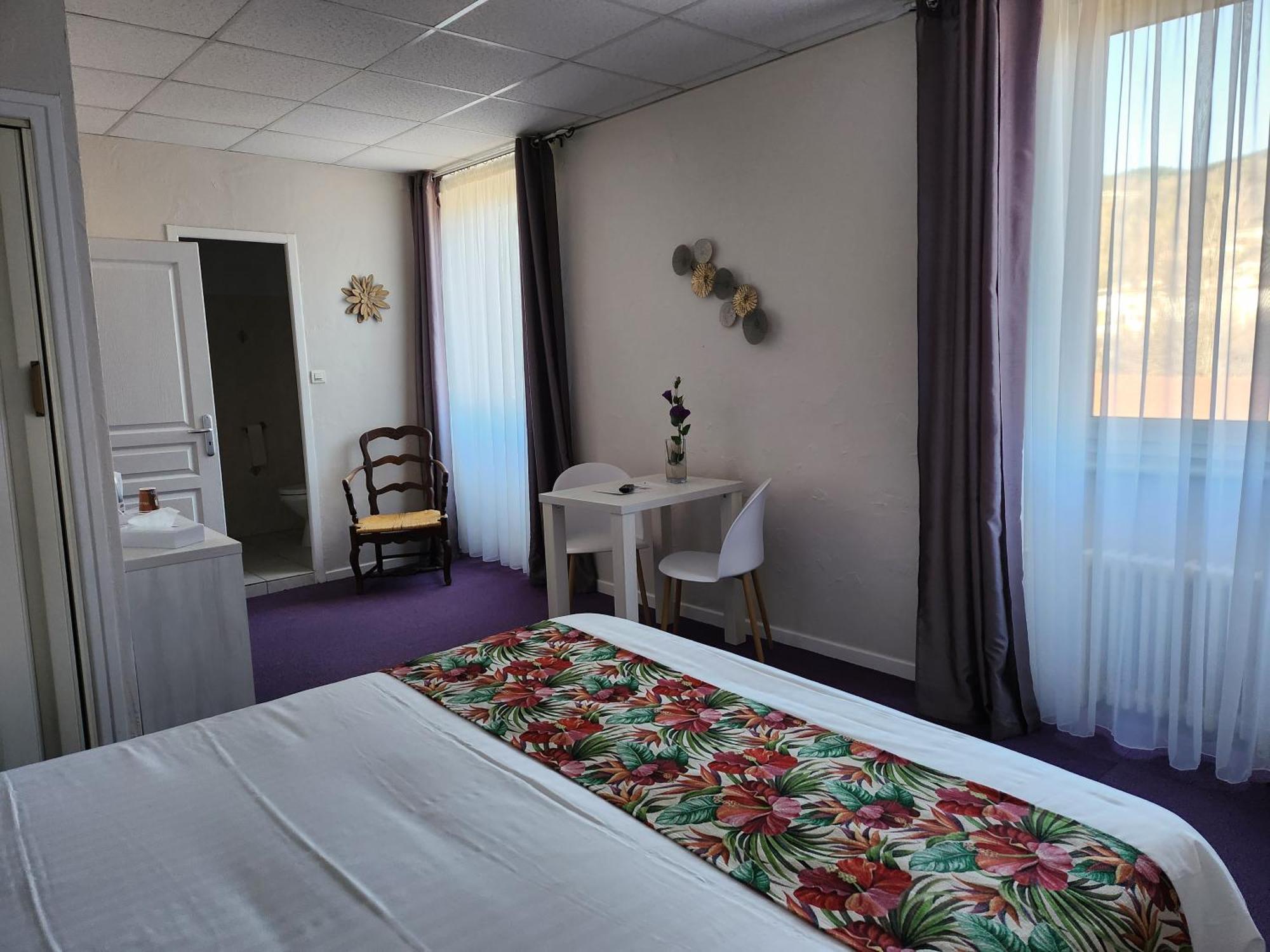 Hotel Des Negociants Lamastre Luaran gambar