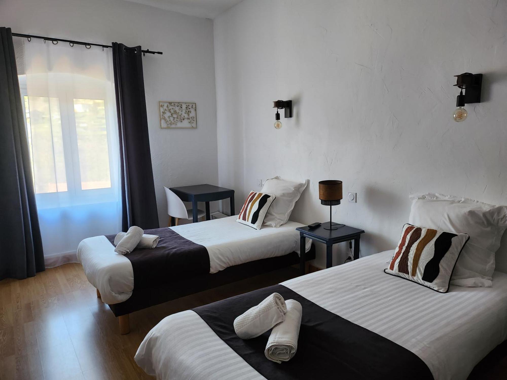 Hotel Des Negociants Lamastre Luaran gambar